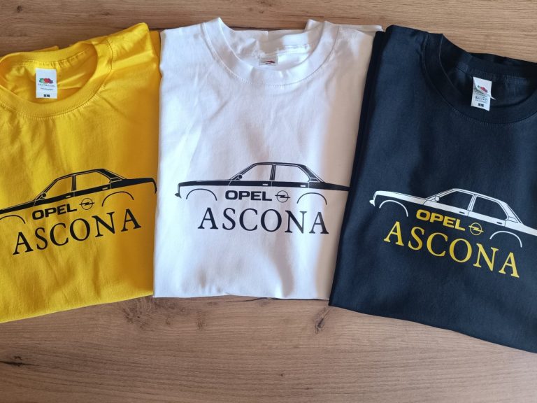 unsere Auto-Shirts Drei T-Shirts in Gelb, Weiß und Schwarz mit dem Aufdruck "Opel Ascona".