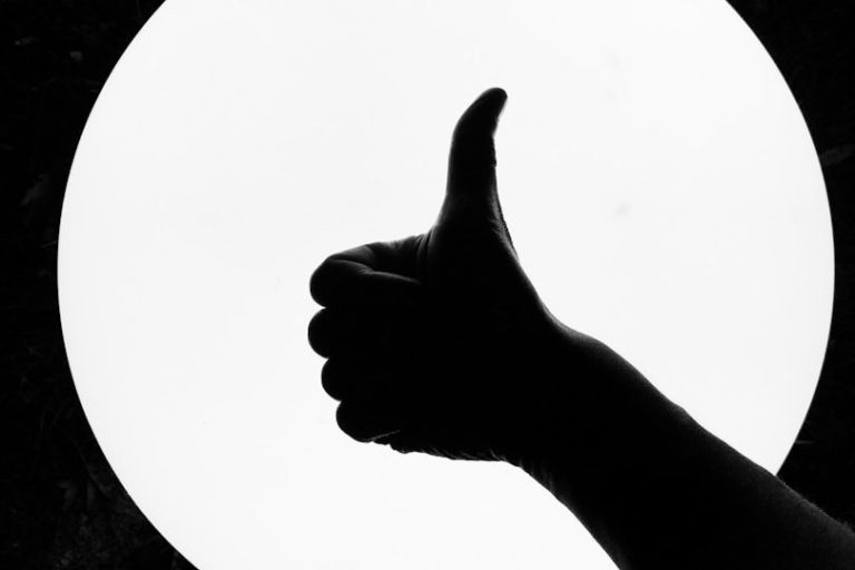 Gerne eine Bewertung hinterlassen Bewertungen und Rezessionen